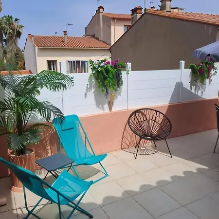 Chic Et Douillet Apartman