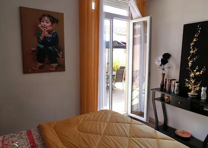 Chic Et Douillet * Perpignan